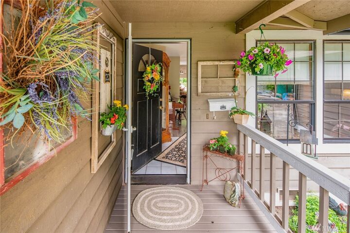 Property Photo: 31835 NE 171st St WA 98019