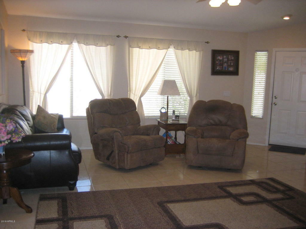 Property Photo:  2750 E Carol Avenue  AZ 85204 