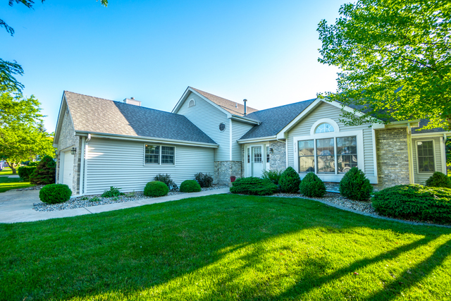Property Photo:  2730 Hillcrest Drive  IN 46311 