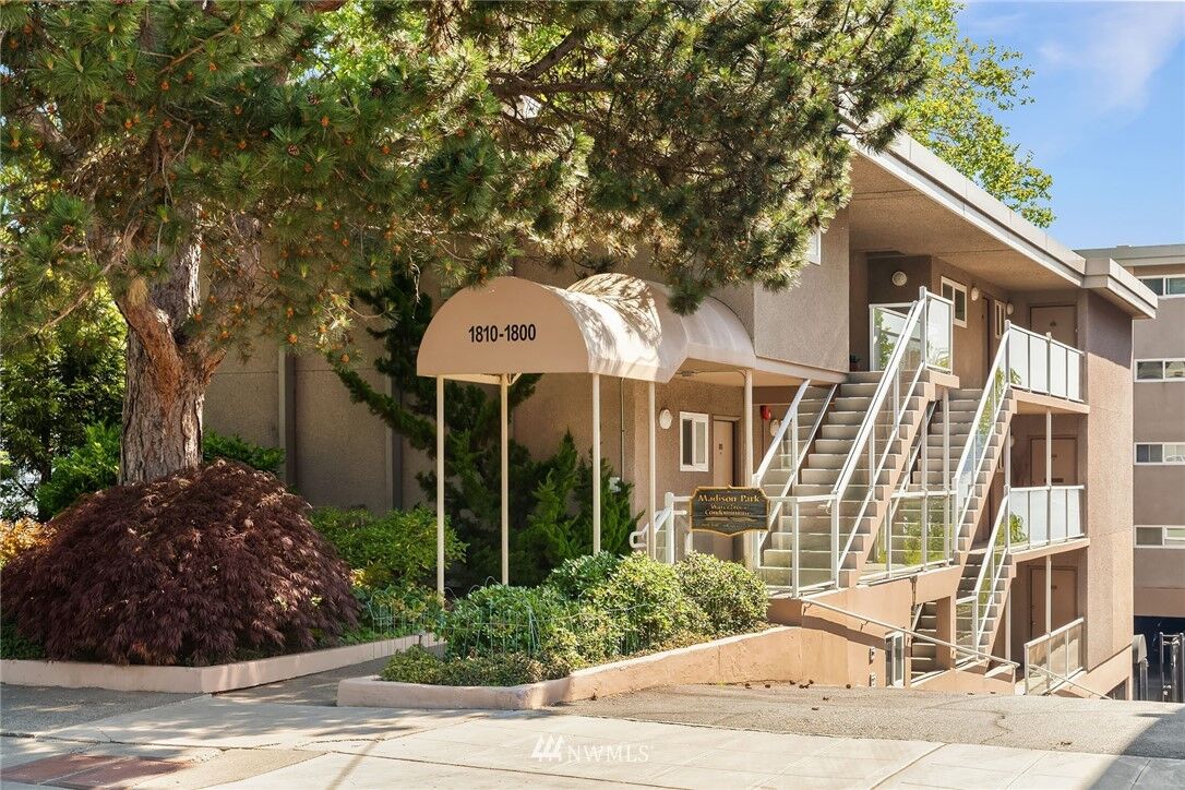 Property Photo: 1810 43rd Avenue E 203 WA 98112