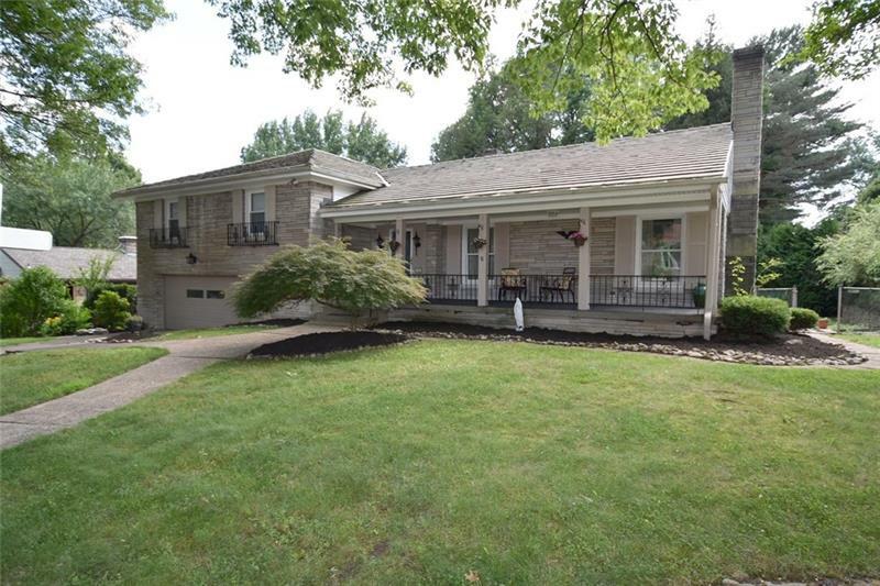 Property Photo:  1759 Helen Drive  PA 15216 