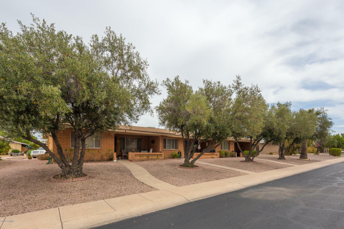 Property Photo: 6438 E Butte Street AZ 85205