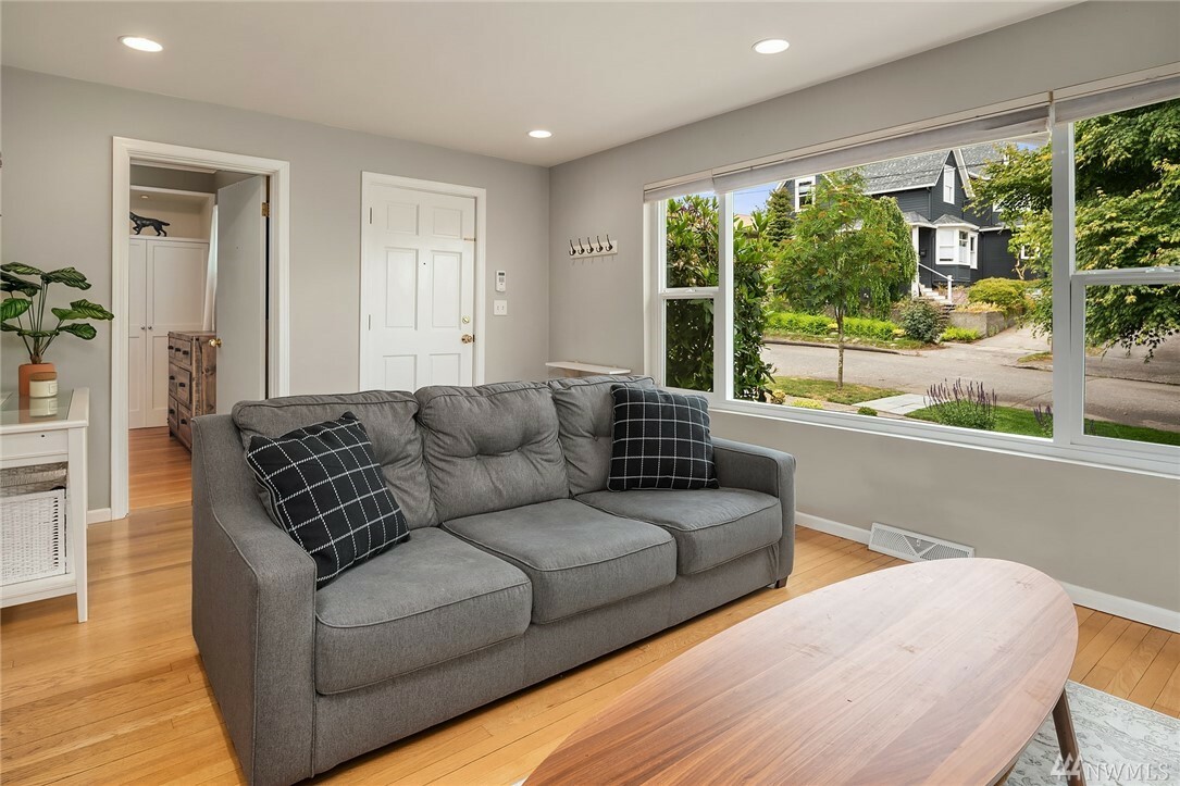 Property Photo: 7023 11th Ave NW WA 98117