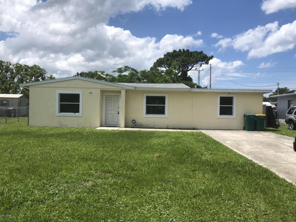 Property Photo: 318 Vesta Circle FL 32901