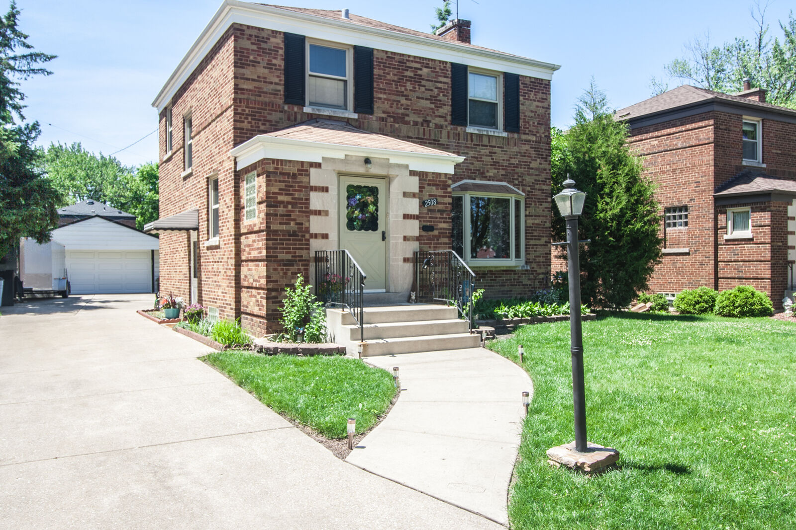 Property Photo: 2508 2nd Avenue IL 60546