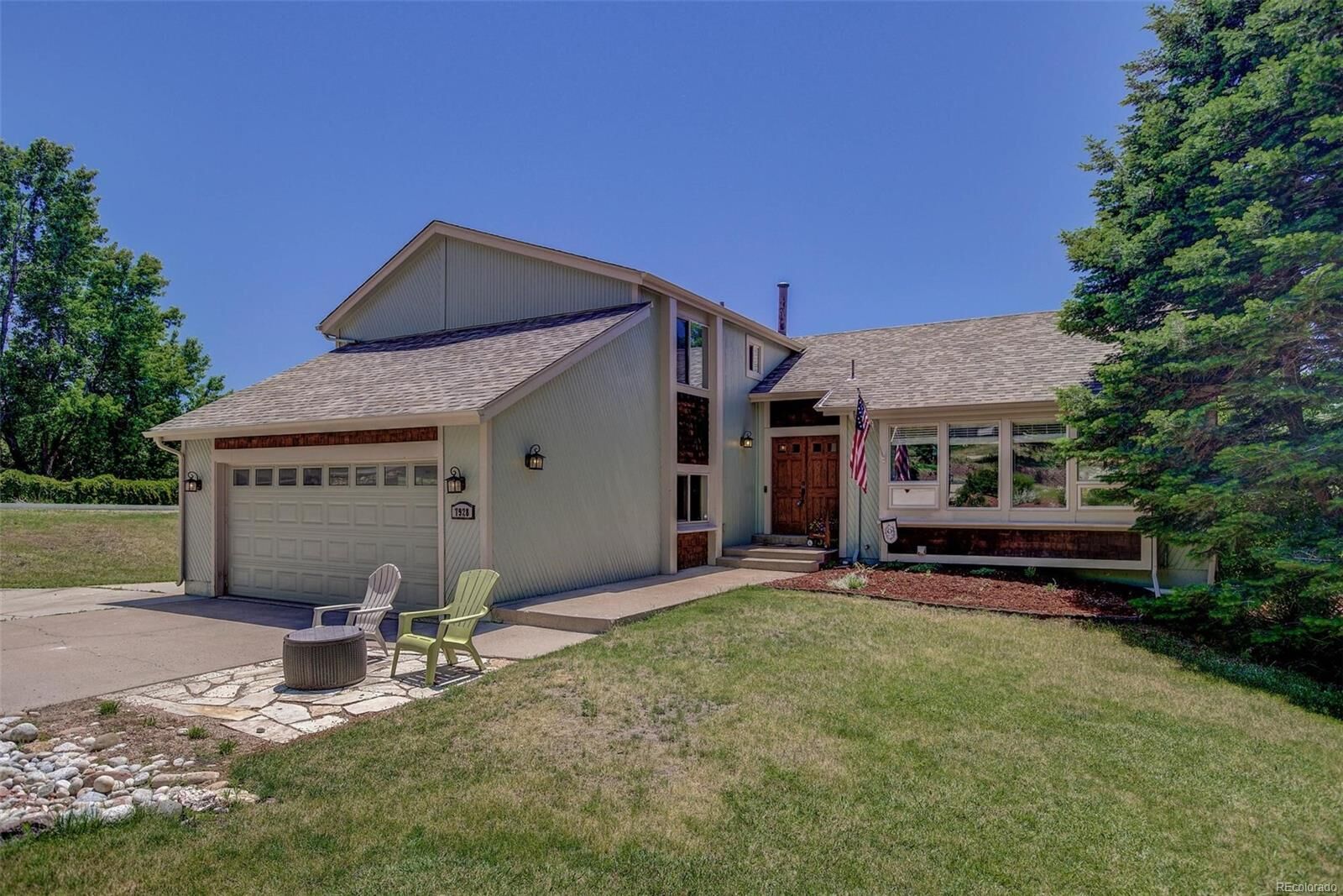 Property Photo:  7928 Windwood Way  CO 80134 