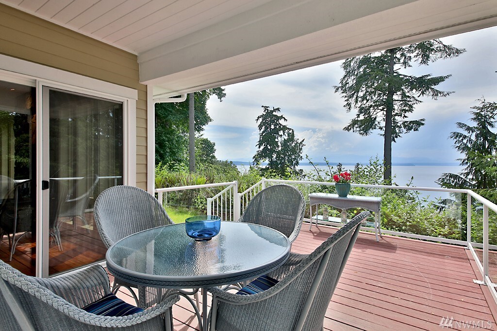Property Photo: 7557 Hamilton Lane WA 98236