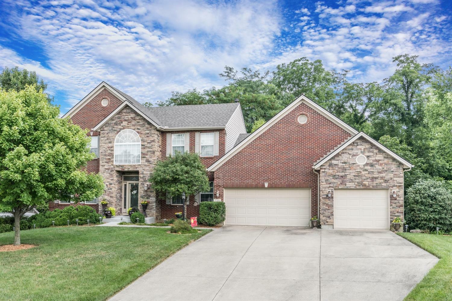 Property Photo: 5768 Kempton Court OH 45044