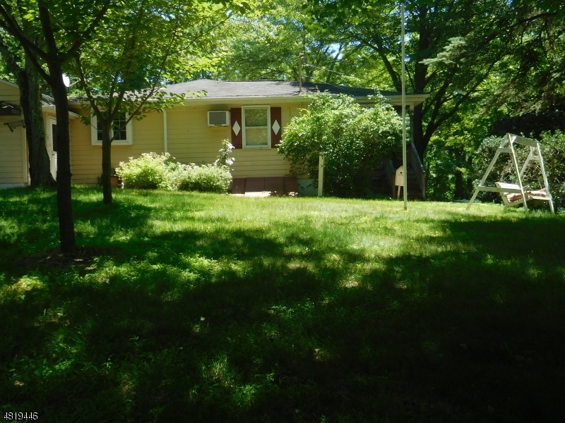 Property Photo:  12 Bunnvale Rd  NJ 07830 