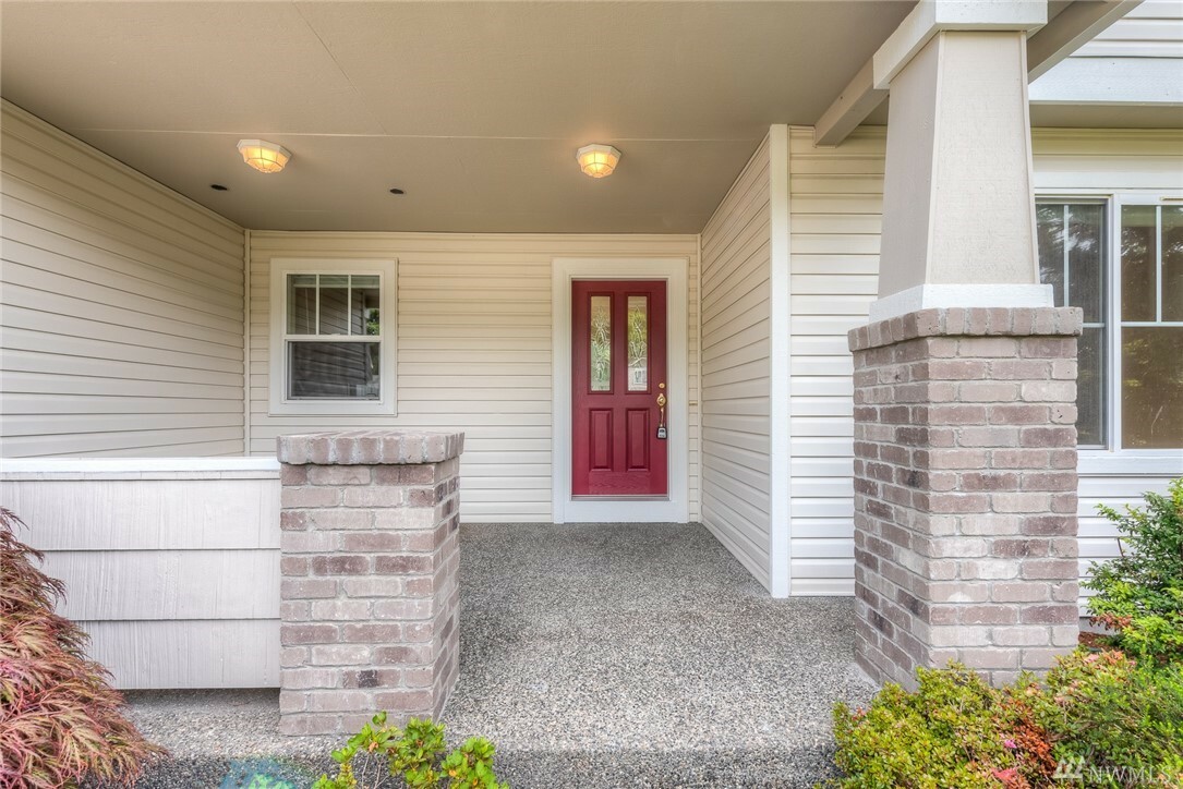 Property Photo: 5211 146th Place SE WA 98208