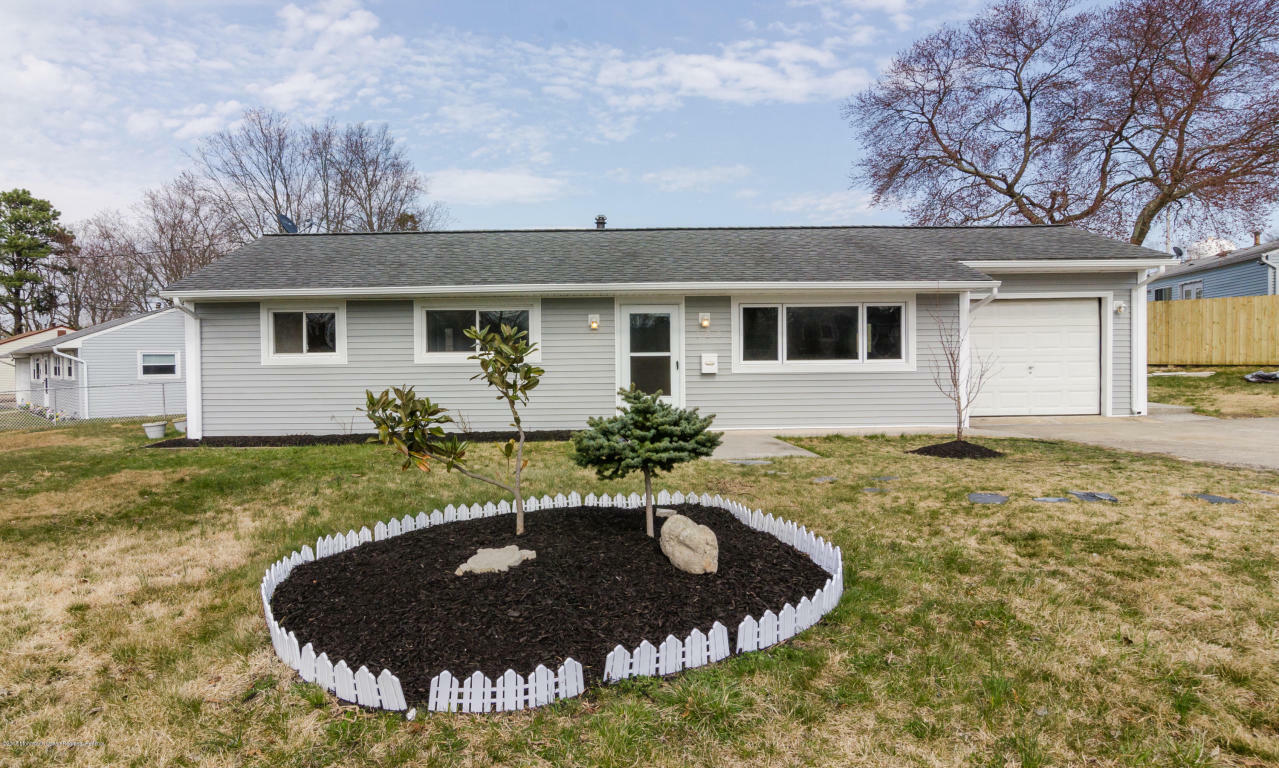 Property Photo:  128 Dittmar Drive  NJ 08757 