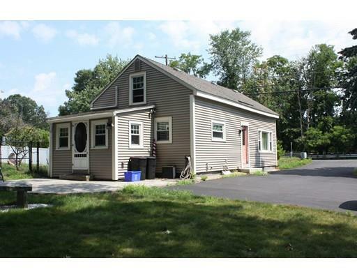 Property Photo: 204 Tyngsboro Rd MA 01863