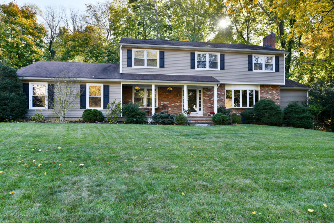 Property Photo:  814 Kings Court  NJ 07748 