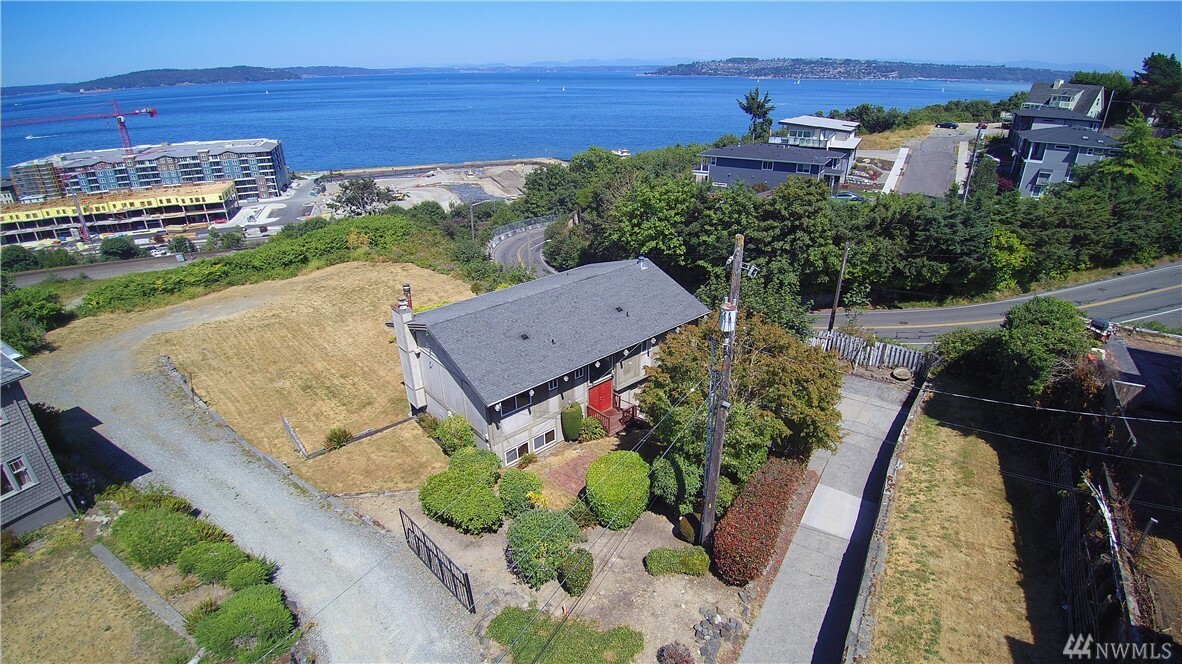 Property Photo: 4904 N Waterview St WA 98407