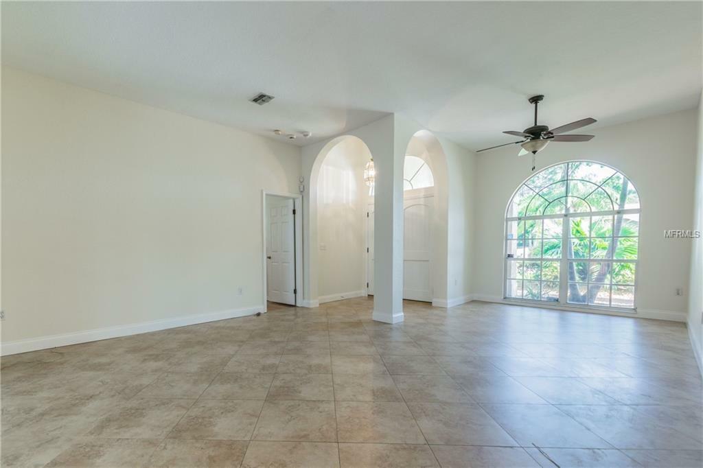 Property Photo: 1036 Rosetree Lane FL 34689