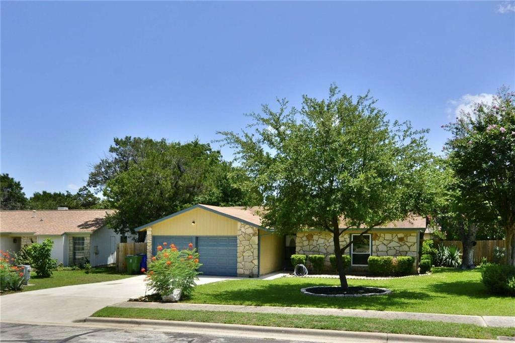 Property Photo:  708 Chestnut Crossing  TX 78613 