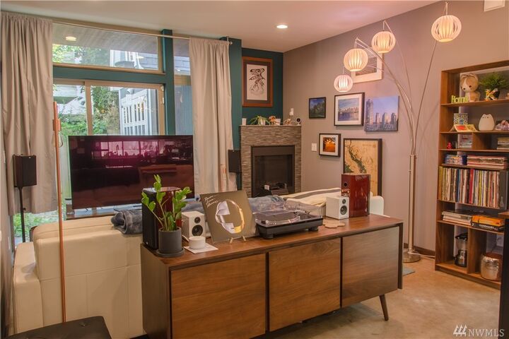 Property Photo:  1535 NW 58th St  WA 98107 