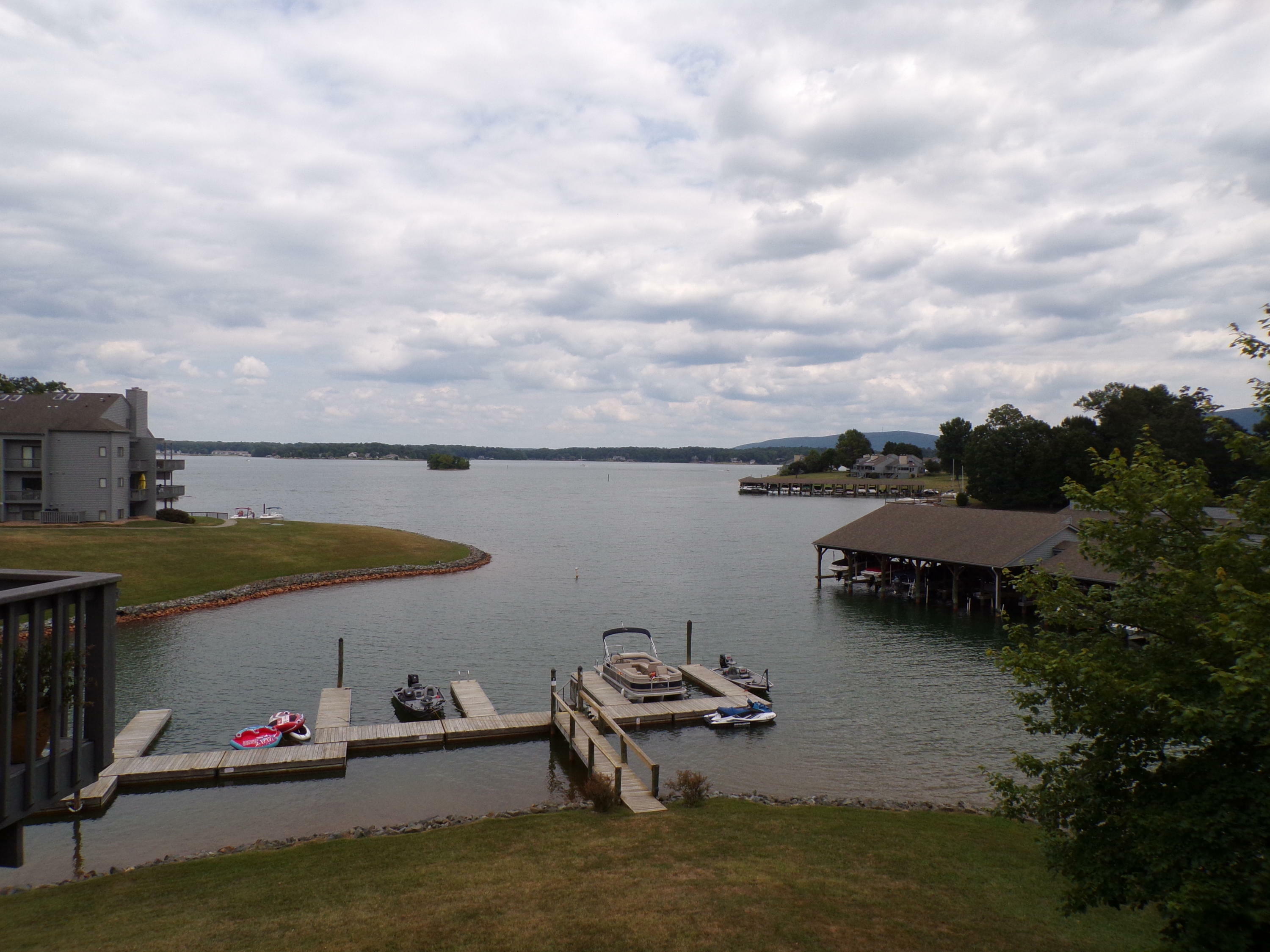 Property Photo:  100 Dockside Cir 212  VA 24121 