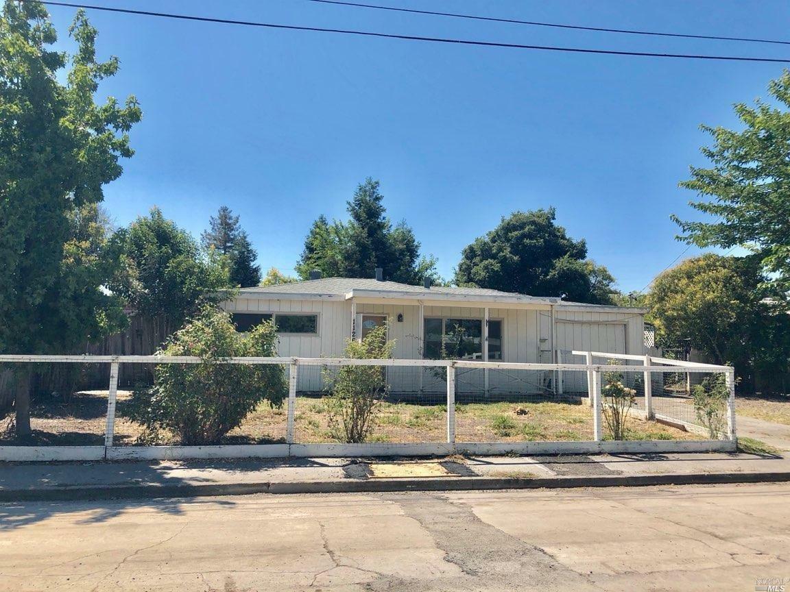 Property Photo: 1126 Santa Catalina Way CA 95404