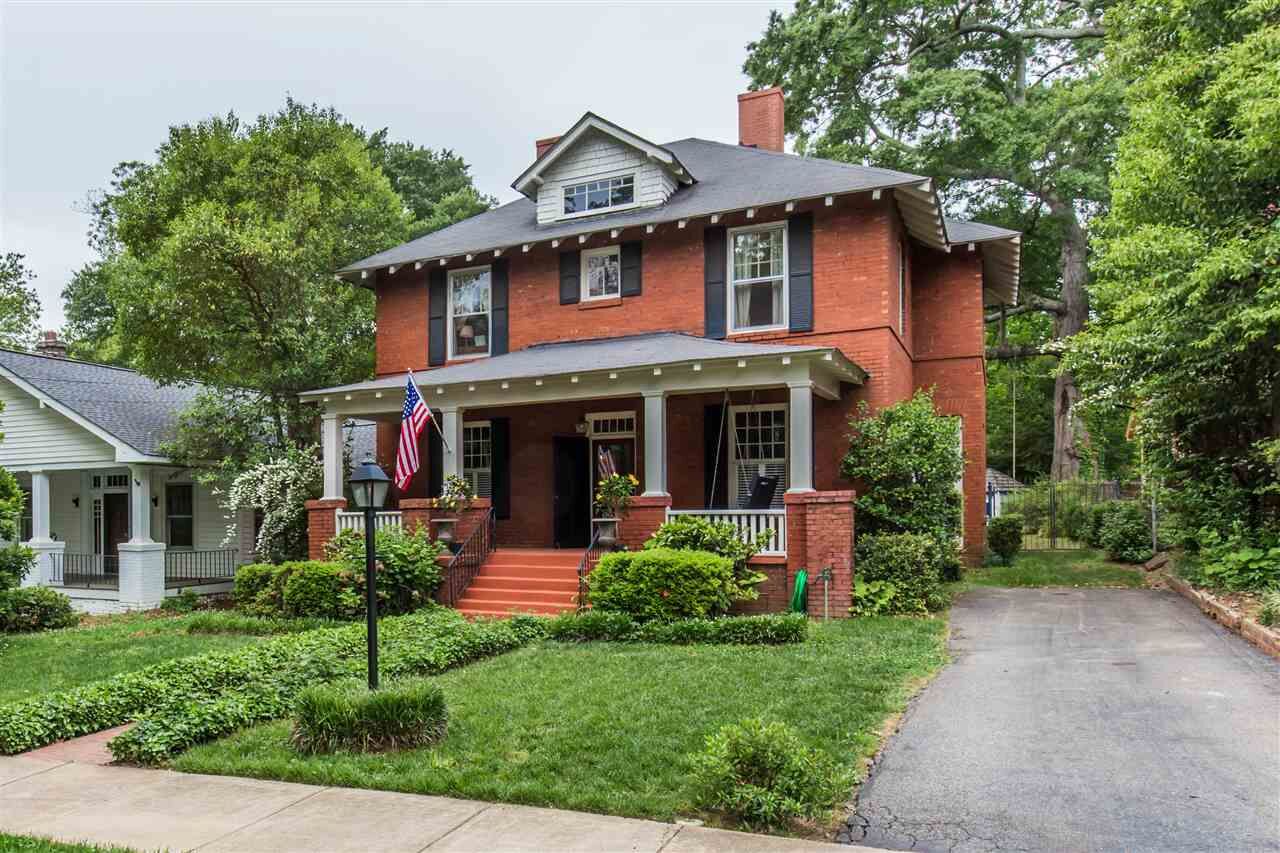 Property Photo:  484 Hampton Drive  SC 29306 