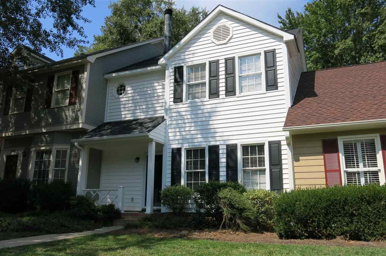 Property Photo: 218 Woodburn Club Ln SC 29302