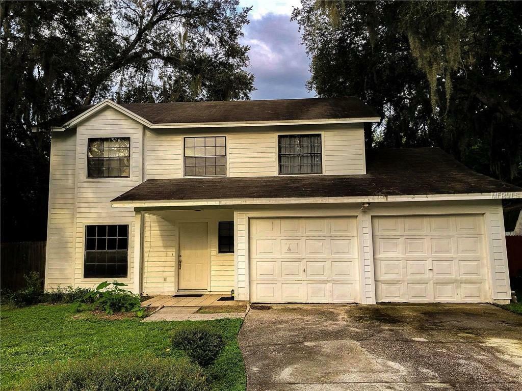 Property Photo:  807 Old Darby Street  FL 33584 