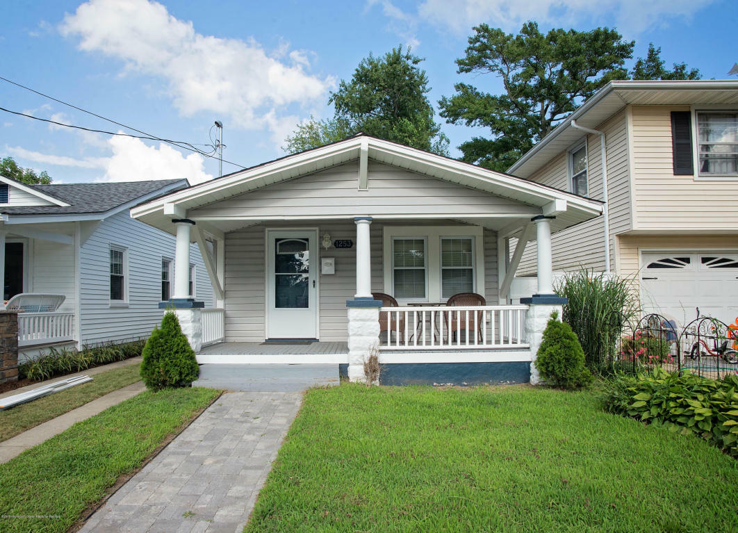 Property Photo:  1253 Maplewood Road  NJ 07719 