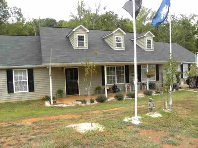 Property Photo: 113 Spring Hill Road SC 29626