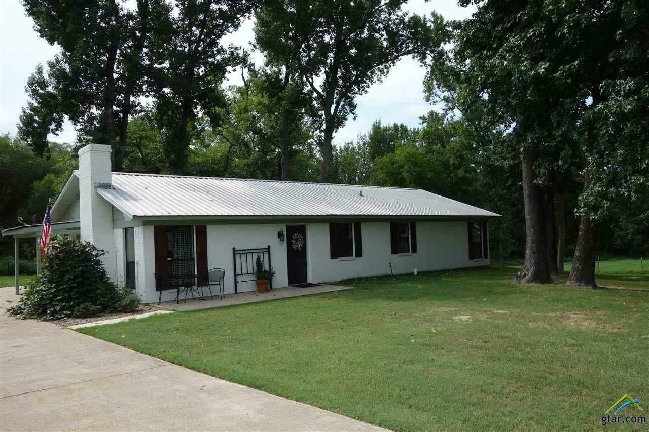 Property Photo:  1116 County Road 4440  TX 75494 