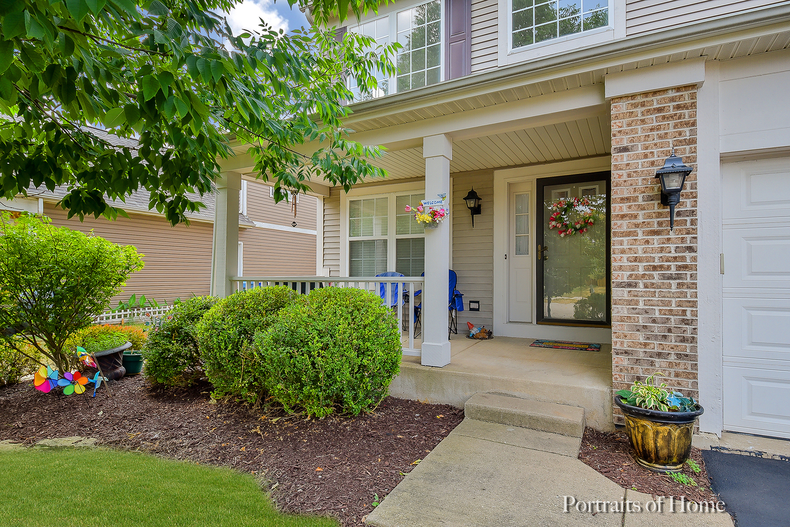 Property Photo: 2468 Rosehall Lane IL 60503