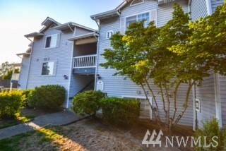 Property Photo:  7453 Newcastle Golf Club Rd D203  WA 98059 