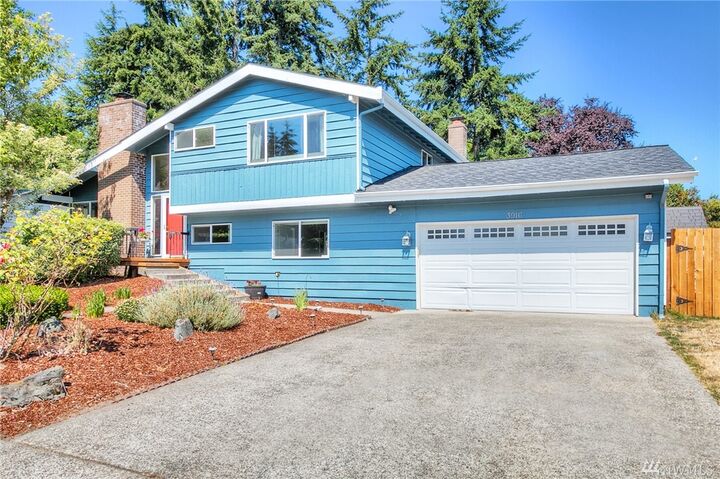 Property Photo: 3916 SW 317th St WA 98023