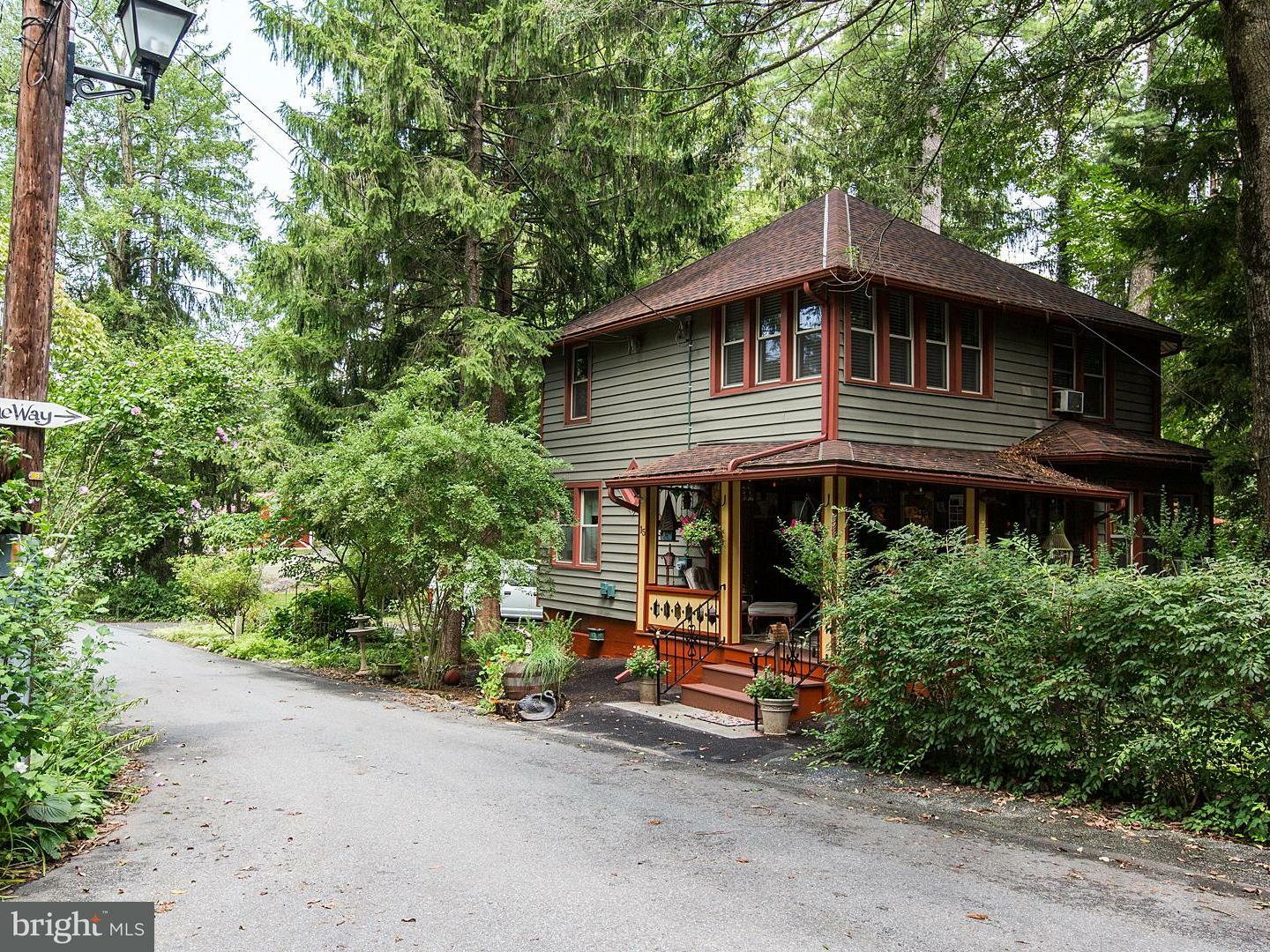 Property Photo: 15 1st Street PA 17064
