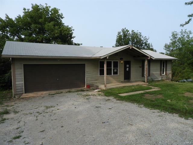 1290 Berry Dairy Road  De Soto  63020 photo