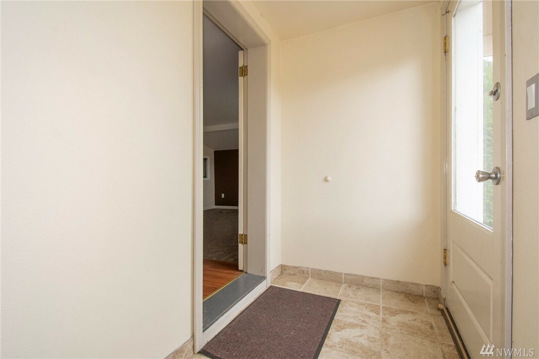 Property Photo: 6812 S Warner St WA 98409