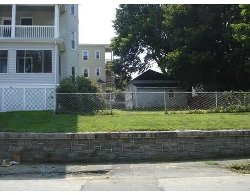 Property Photo: 146 S Elm St MA 01835