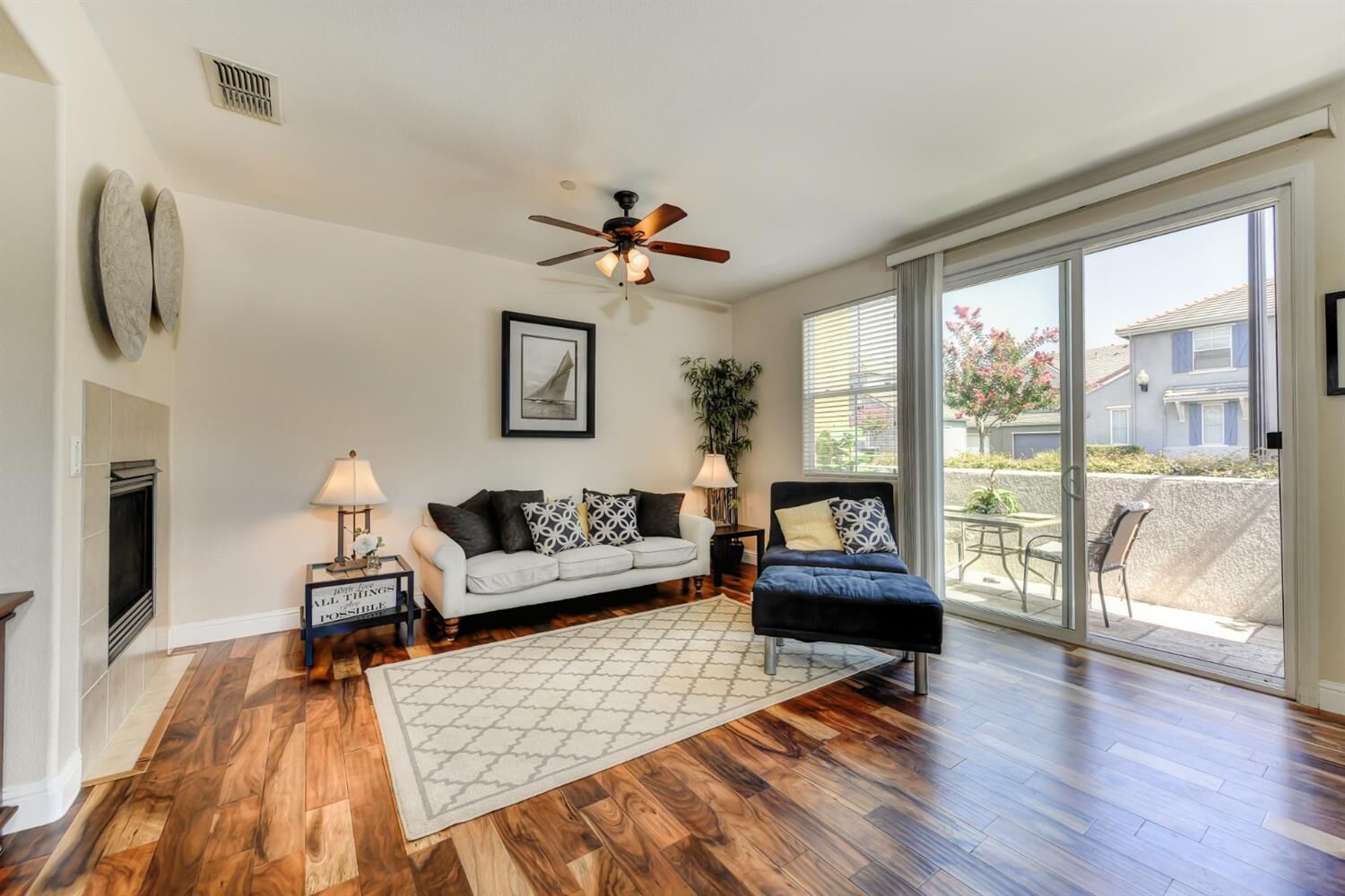 Property Photo:  1001 Dante Circle  CA 95678 