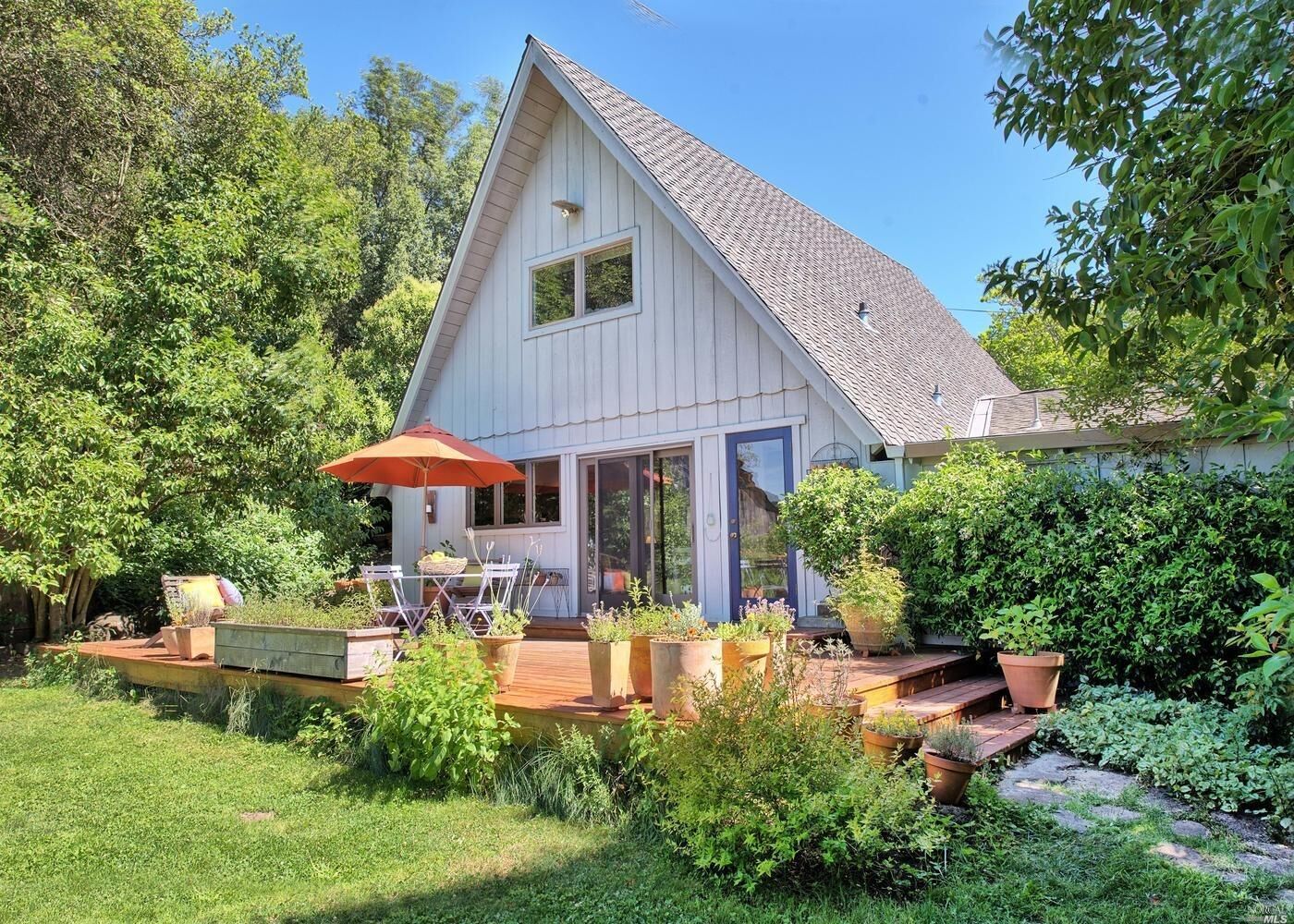 Property Photo:  2405 Roberts Road  CA 94951 