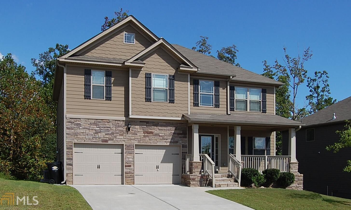 Property Photo: 402 Cleburne Pl GA 30101