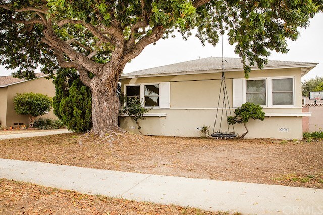 Property Photo: 15615 Ogram Avenue CA 90249