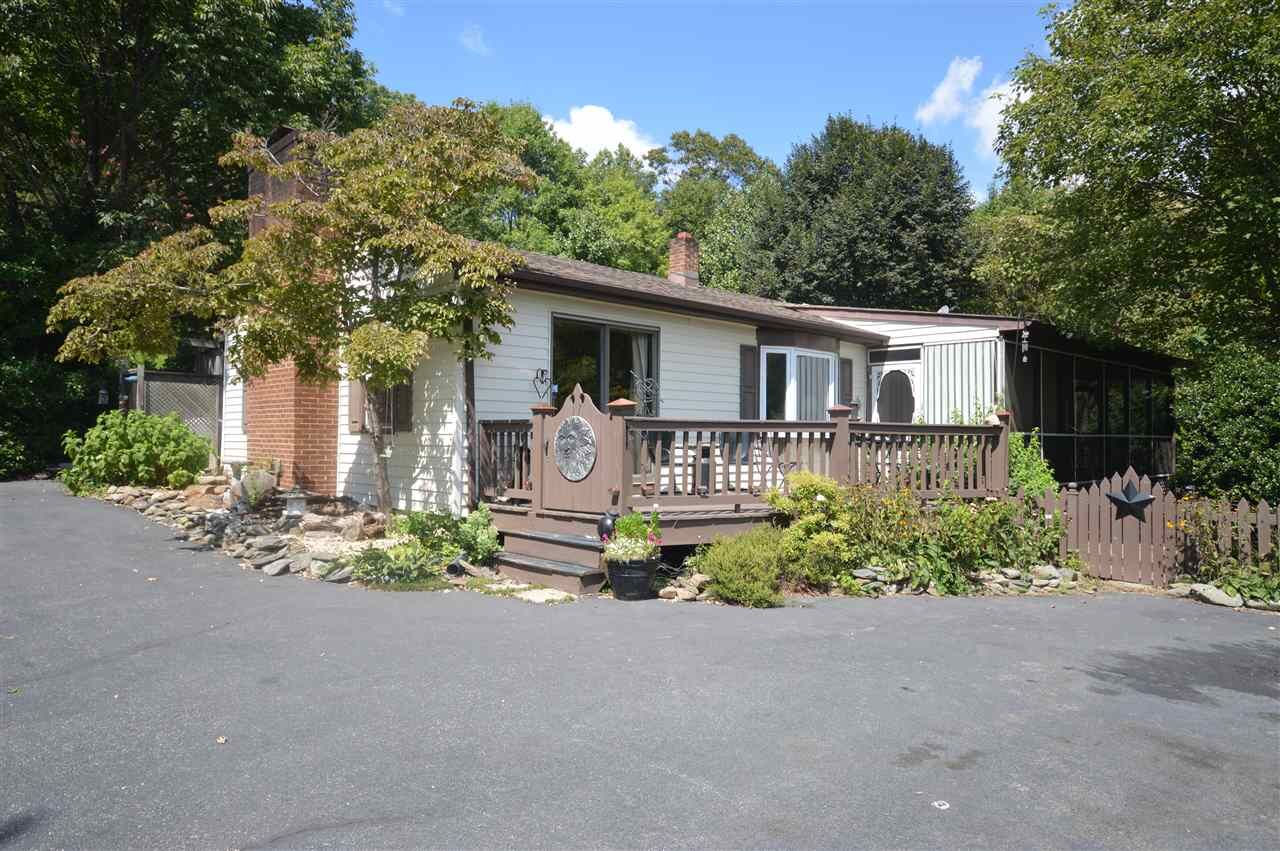 Property Photo:  3033 Bacon Hollow Rd  VA 22935 