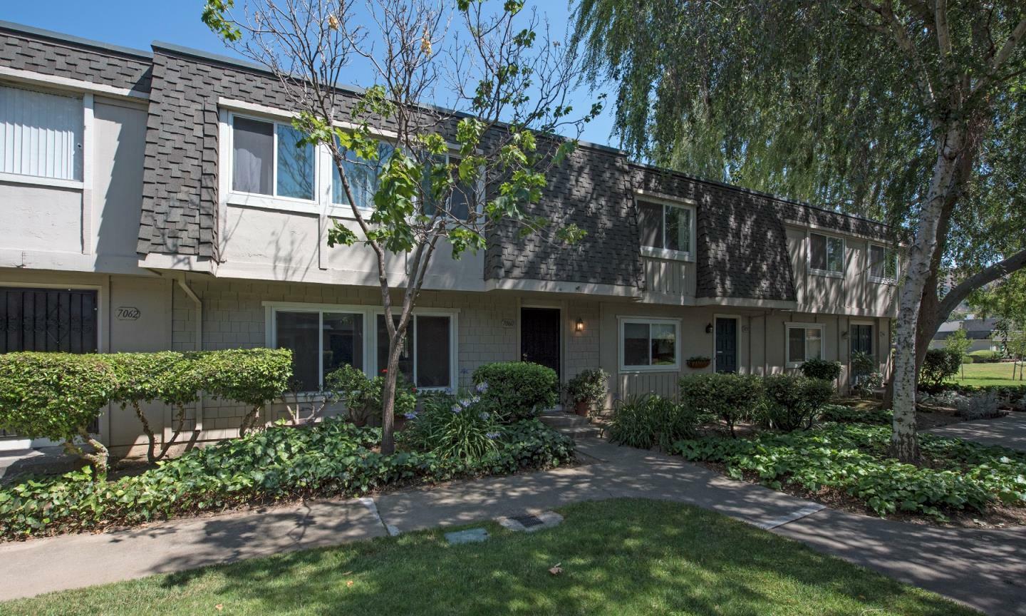 Property Photo:  7060 Cypress Point Court  CA 95139 