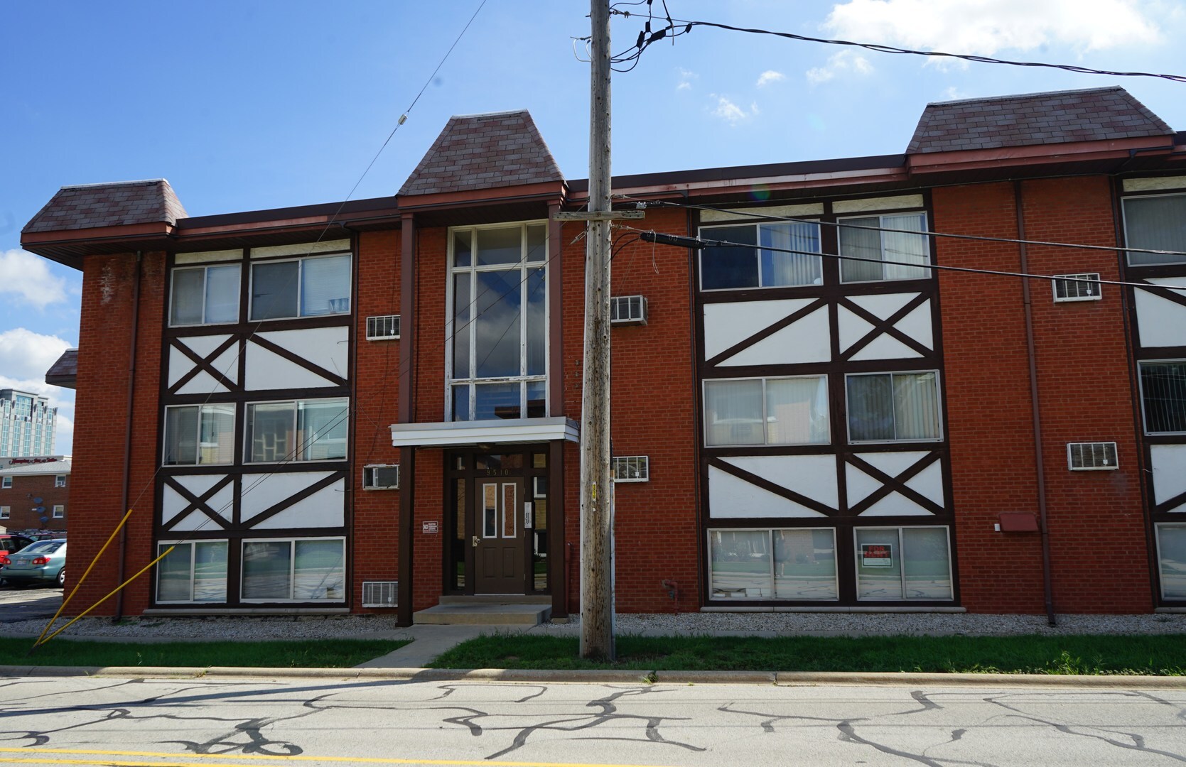 Property Photo: 9510 Glenlake Avenue 101 IL 60018