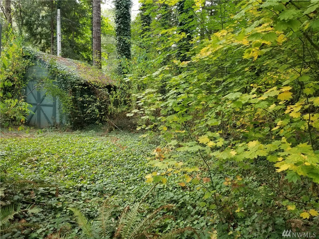 Property Photo: 1987 NE Tahuya River Dr WA 98588