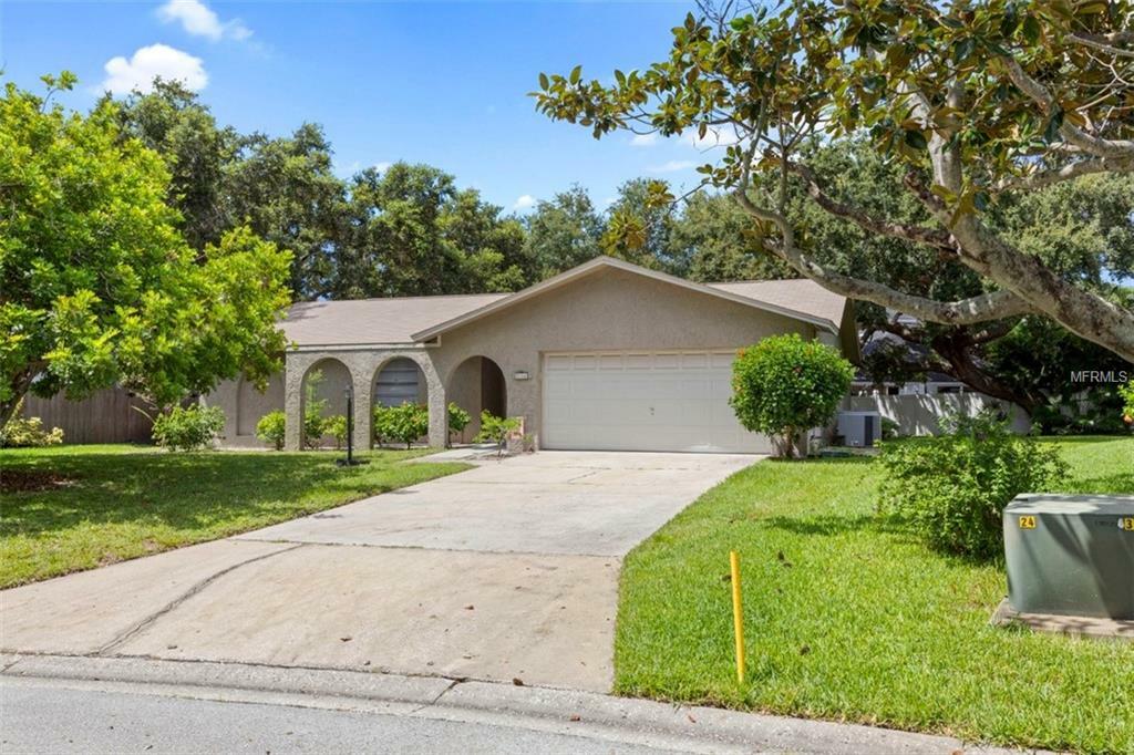 Property Photo:  8164 Coachlight Circle  FL 33776 