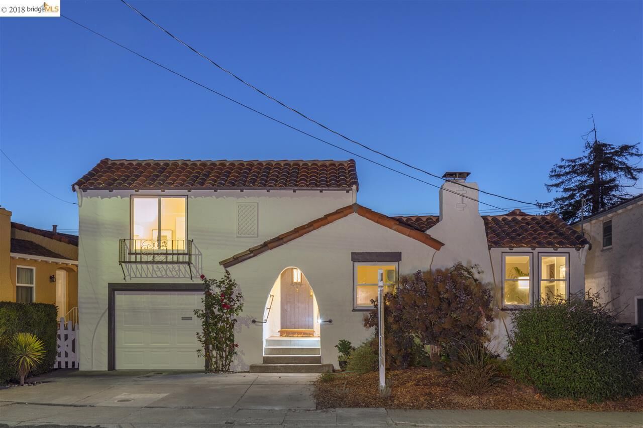 Property Photo:  659 San Gabriel Ave  CA 94706-1404 