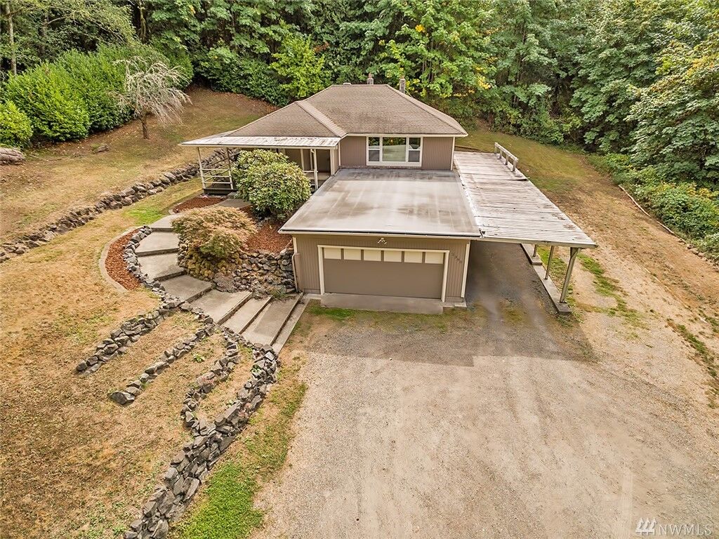 Property Photo: 2388 Anderson Hill Rd SW WA 98367