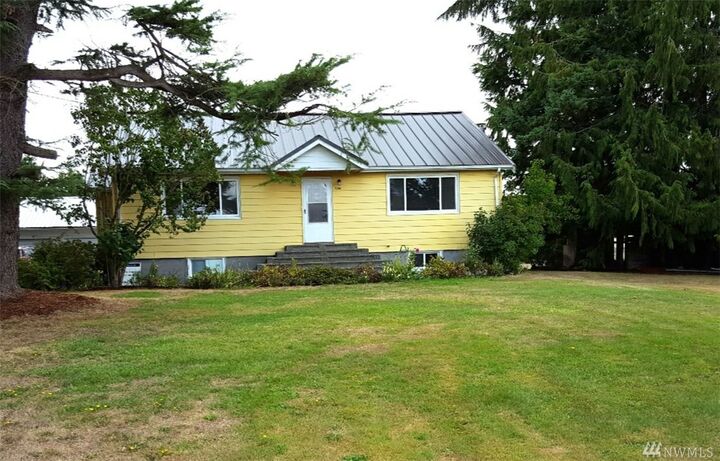 Property Photo:  43004  196th Avenue SE  WA 98022 