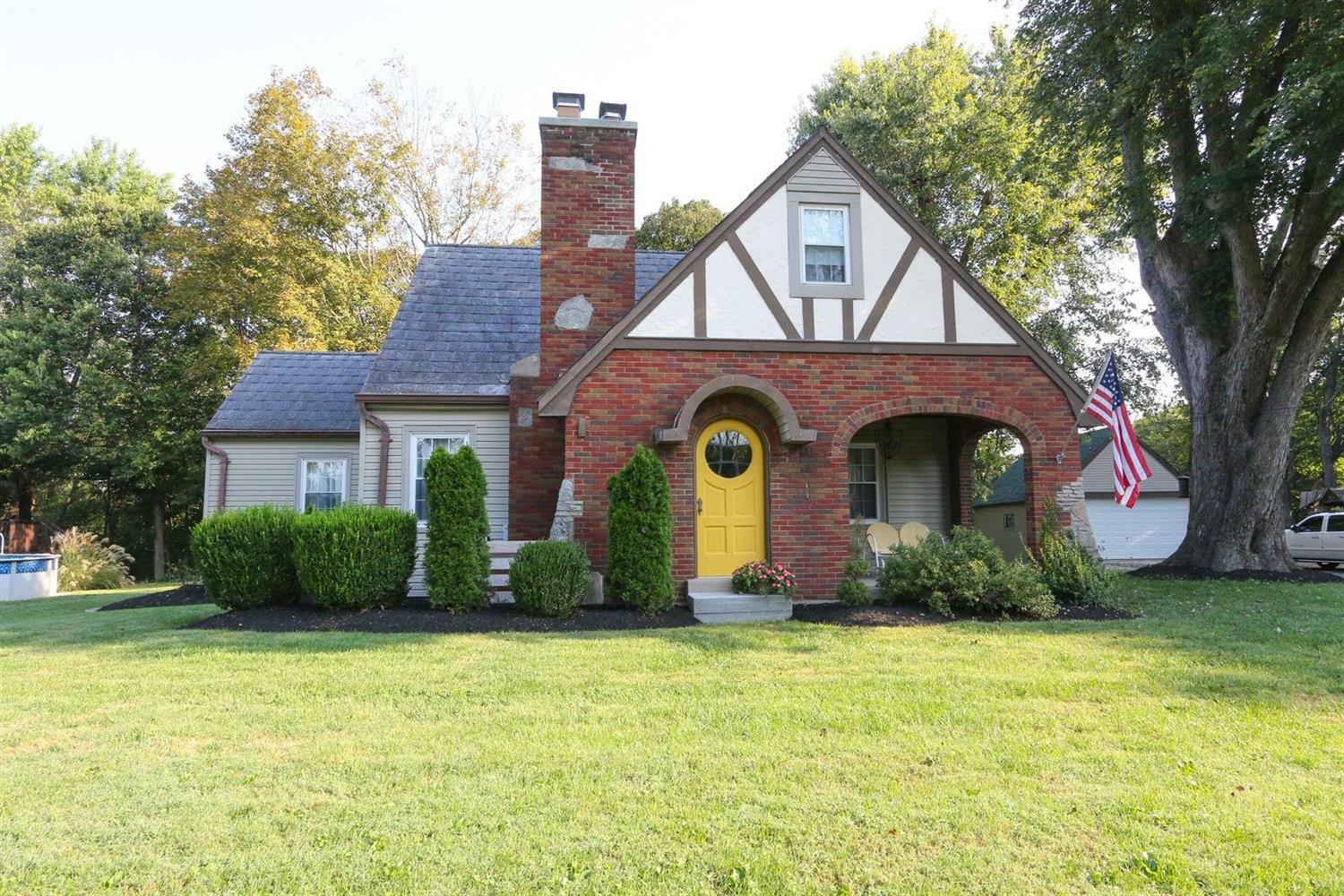 Property Photo:  3880 W Kemper Road  OH 45251 