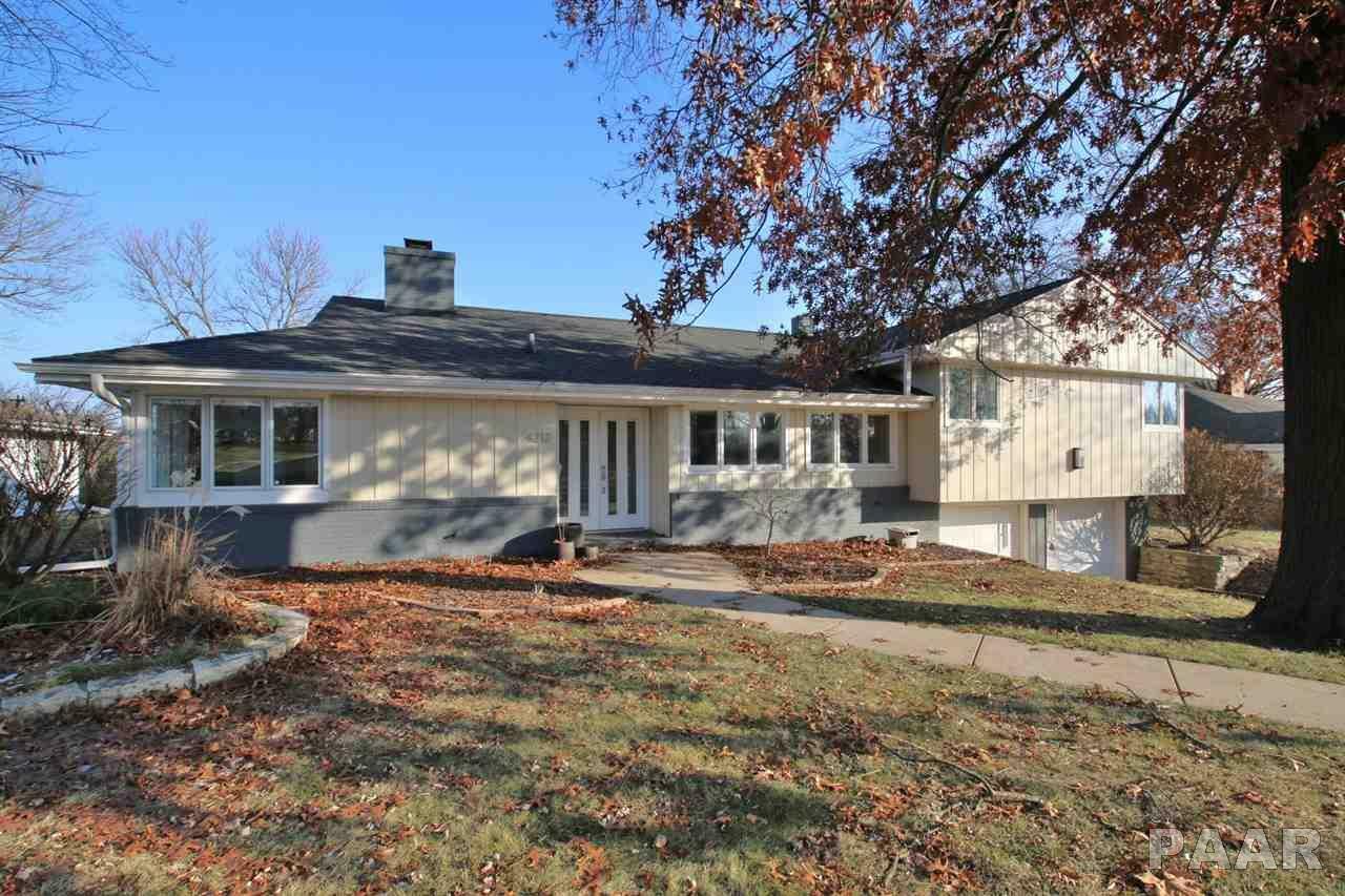 Property Photo:  4212 N Brookmont  IL 61604 